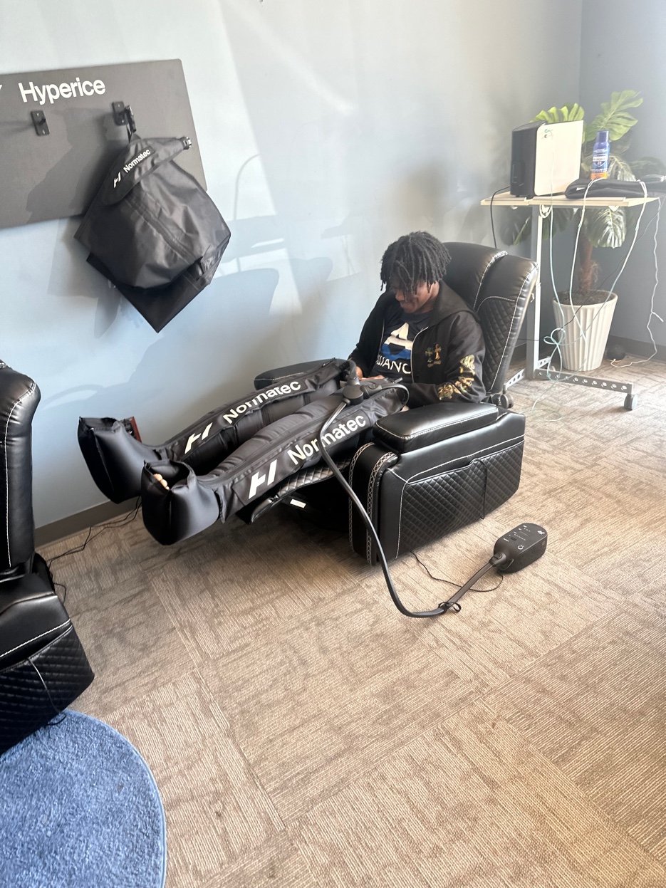 Pneumatic compression therapy session